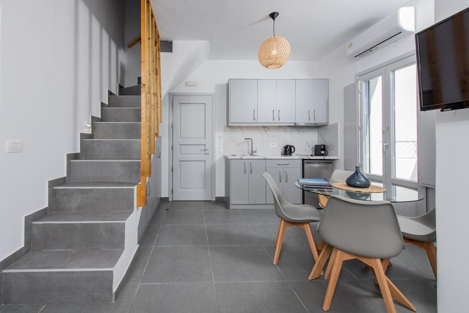 Golden View Suites Vóthon 외부 사진